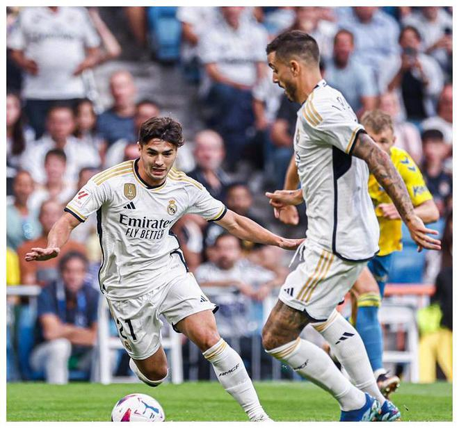 开元棋牌官方网站-皇家马德里轻松战胜奥林匹亚科斯的简单介绍